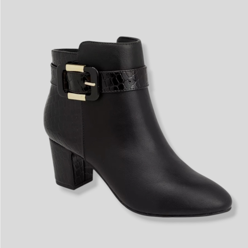 NWT Karen Scott Boot, Black, Size 9.5M